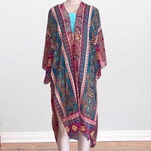 Beachy Floral Boho Festival  Renaissance Stylebook Satin Floral Print Kimono OS
